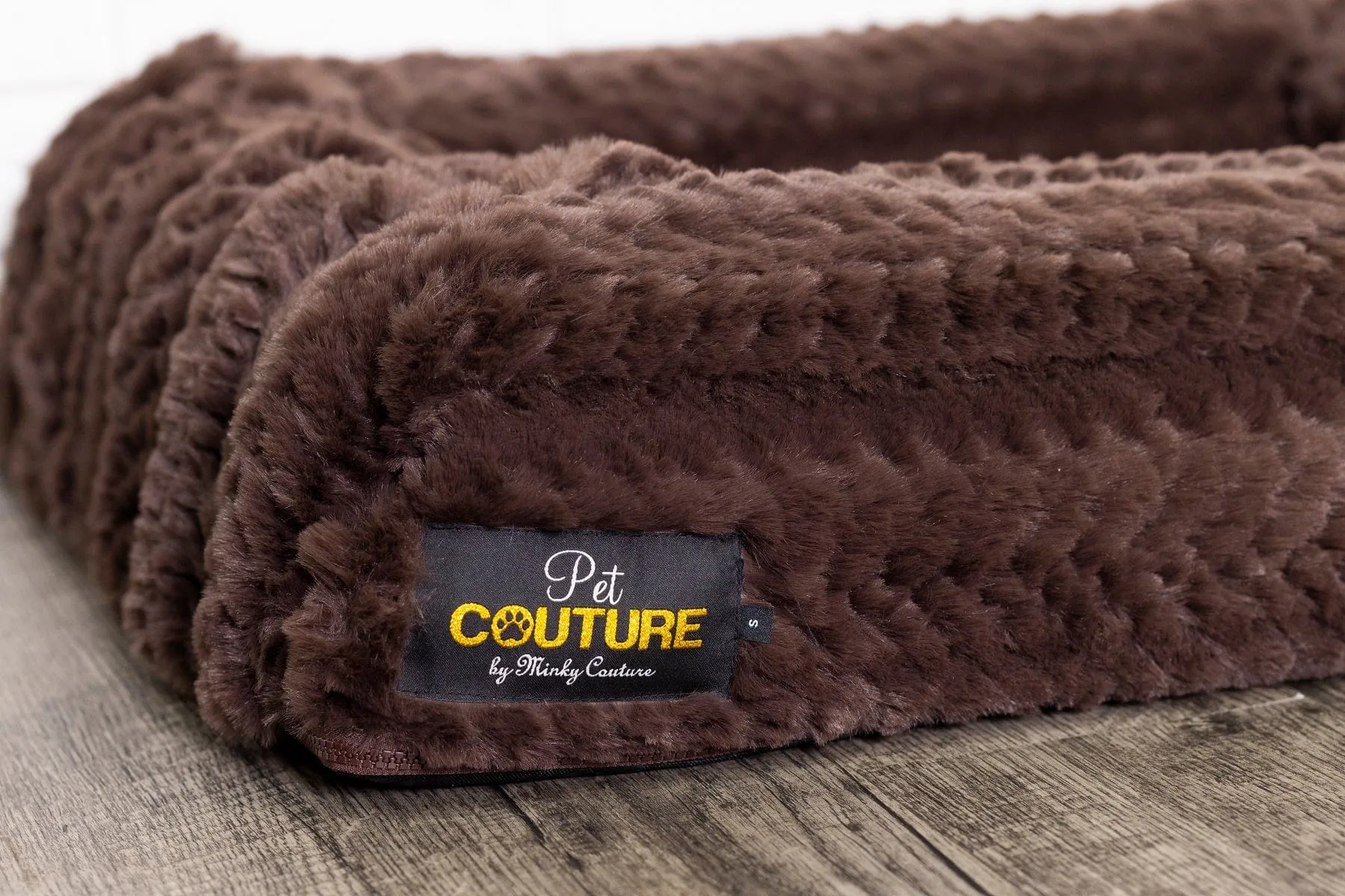 Brown Plume Pet Bed