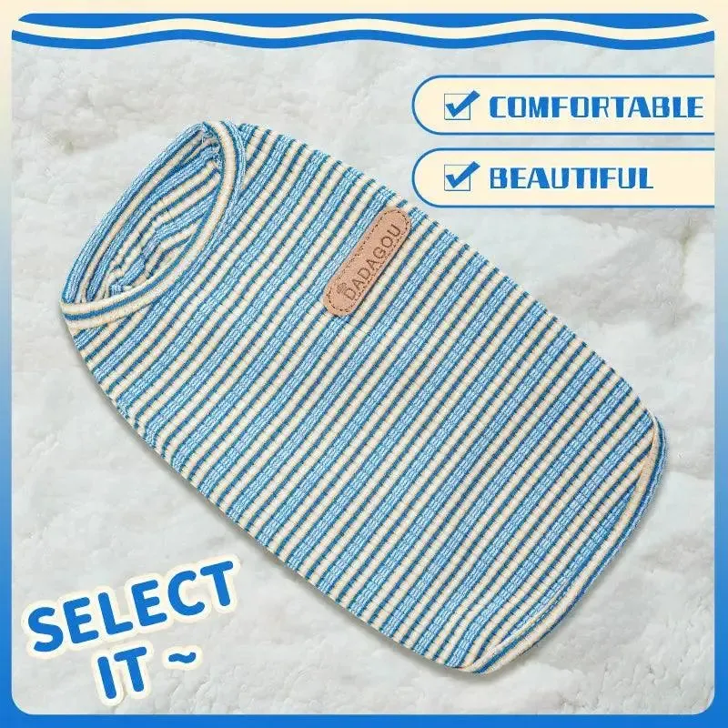 Cool in Style: Designer Cooling Vest for Small Dogs!