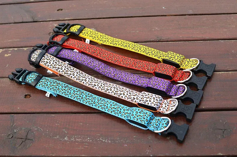 LED Nylon Dog Collar - Night Safety with Flashing Lights