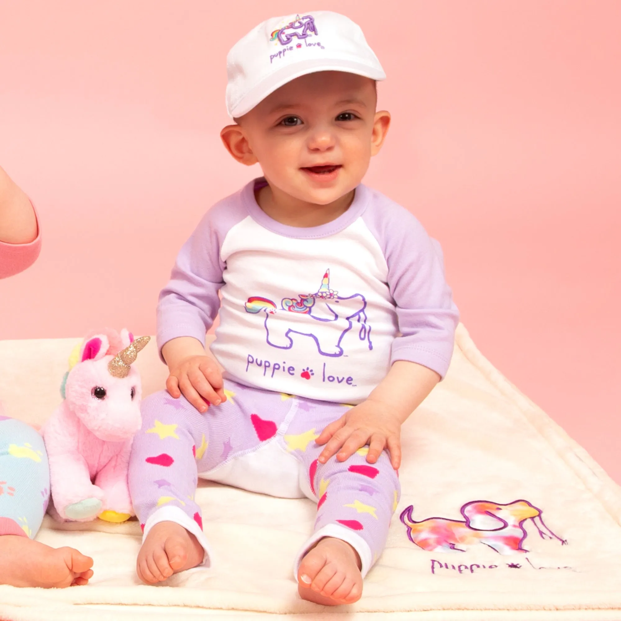 Unicorn 18"-19" Adjustable Baby Hat